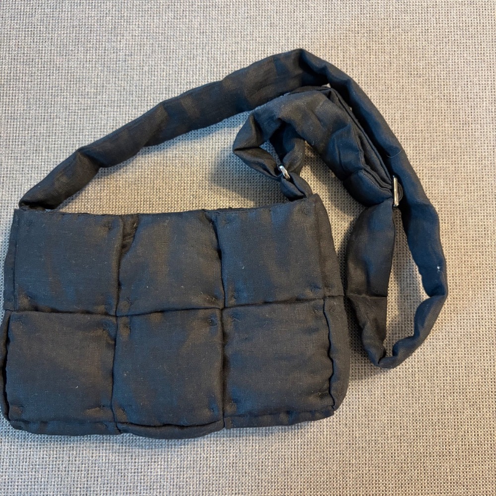 Nu Quilted Puffy Crossbody Bag Minimalist Streetwear Black Minimalist Everyday